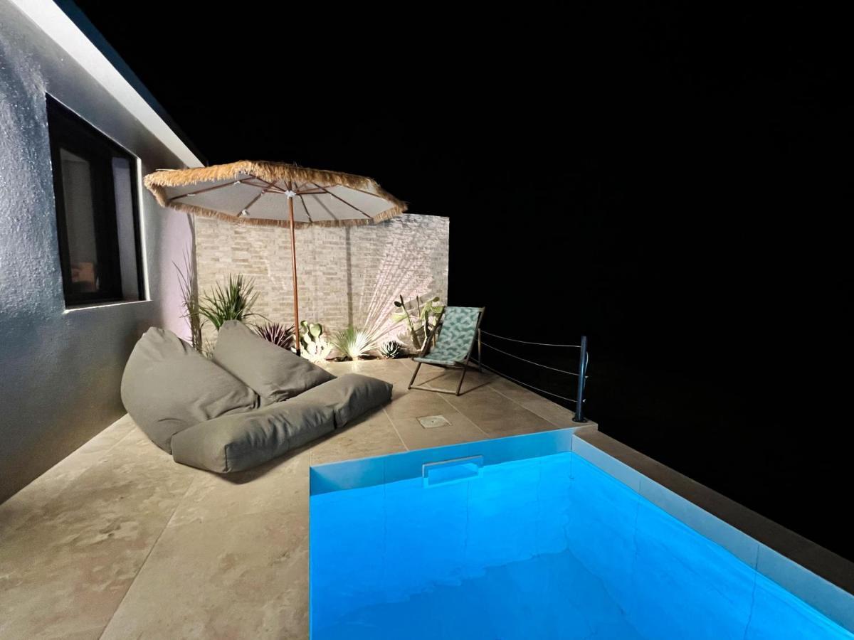 Villa De La K Ventabren Екстериор снимка